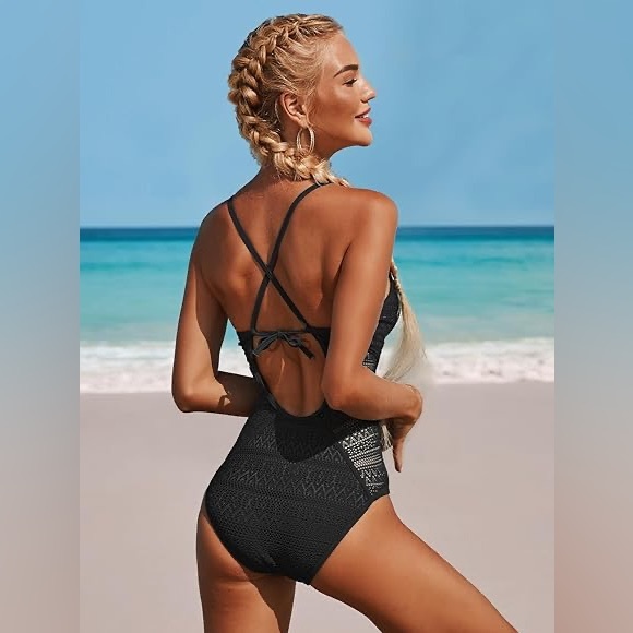 NWT Mesh Plunge Cutout One-Piece - Picture 2 of 13